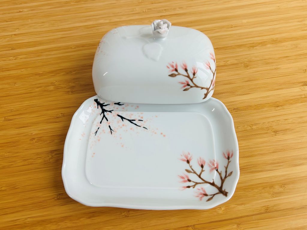 porcelánová máslenka "Jarní Japonsko"