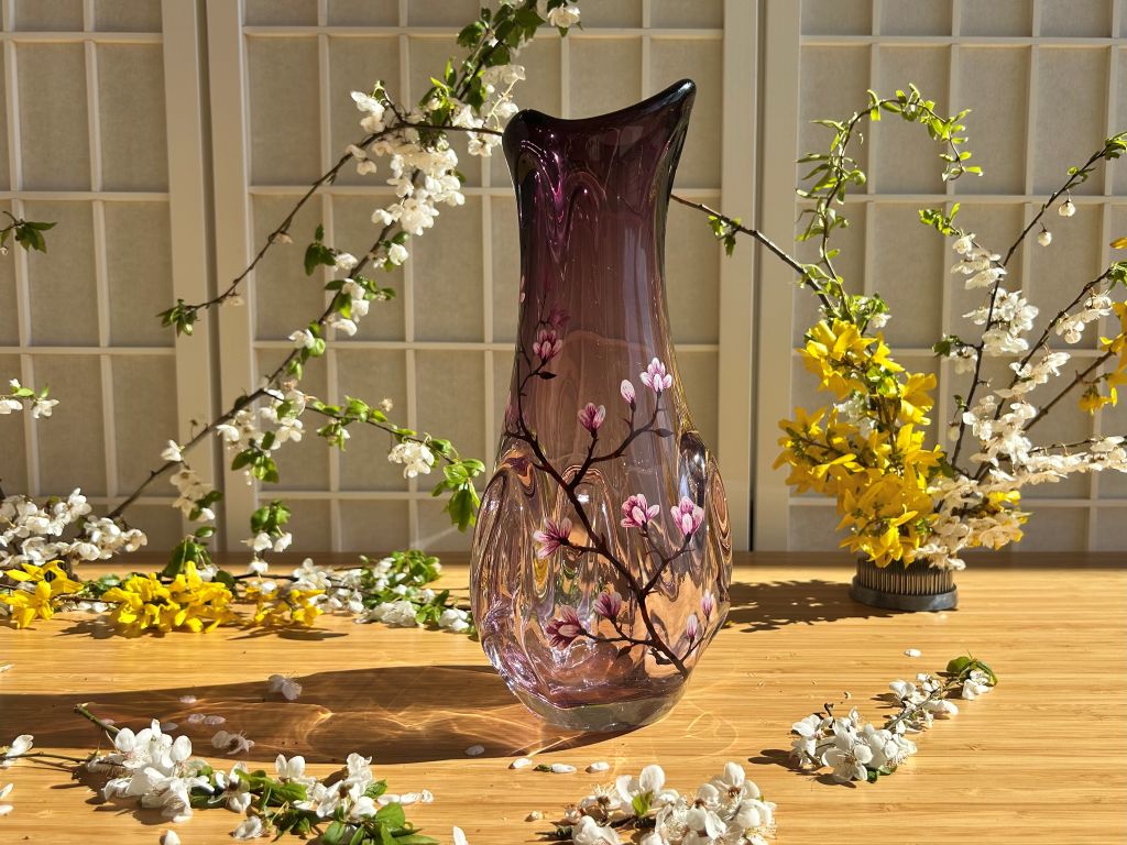 Vintage skleněná váza "Vůně jarního snu" výška 29 cm